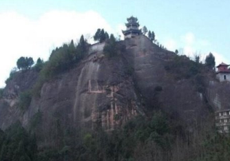 重庆最高的山第一高峰阴条岭2796米(重庆十大高山排名)