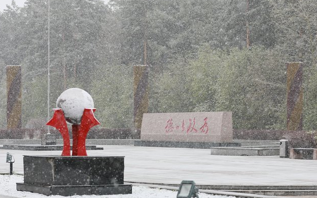 黑龙江漠河5月飞雪是什么样子的？