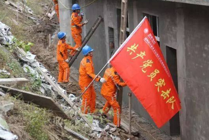 中国共产党员永远是中国公民的普通一员?