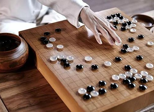 初学者怎样学围棋？