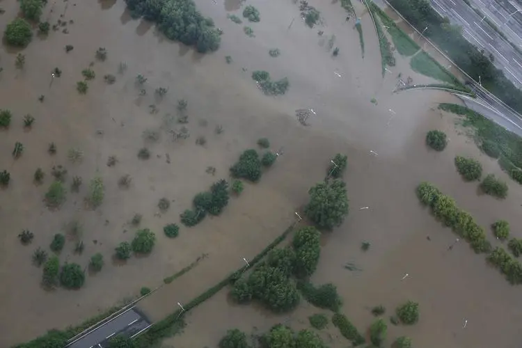 罕见！韩国首尔遇80年来最大降雨，已致7死，当地房屋受损情况如何？