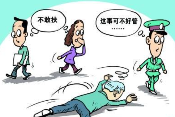 河南郑州一男孩扶倒地老人反被索赔，这种情况可以告他敲诈罪吗？