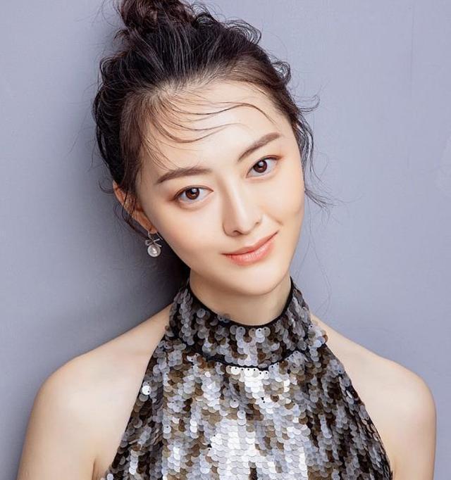 陈道明女儿结婚了没？她的职业是什么？