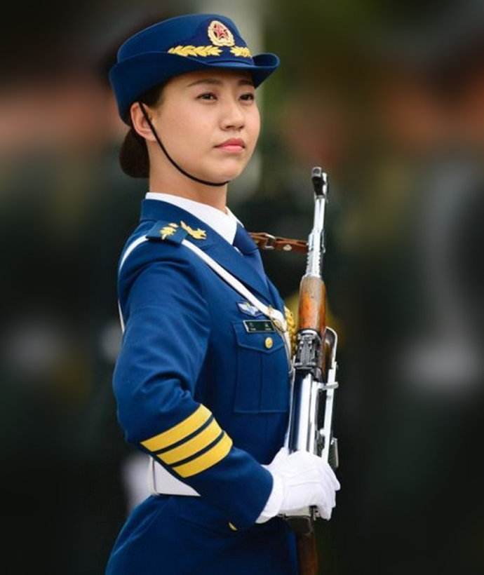 仪仗队女兵身高是多少