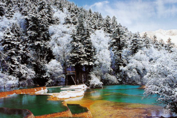 四川多景区解锁雪景模式，四川都有哪些地区下雪了？