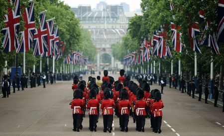 英国皇家卫队厉害吗？实力怎么样？