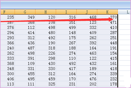 EXCEL 里面怎么设置自动填充自己想要的随机数。